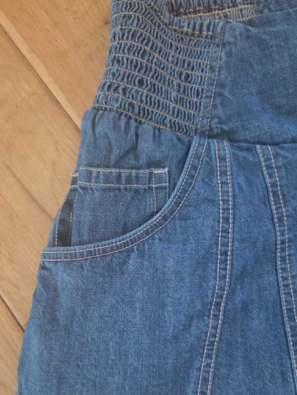 We The Free Indigo Denim Smocked Waist Shortalls. New With tags - Picture 3 of 7